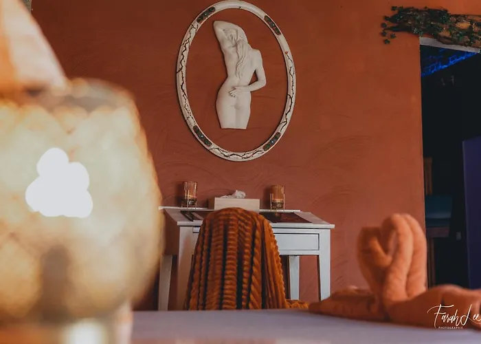 Le Temple D'opaline Love hôtel Boneffe